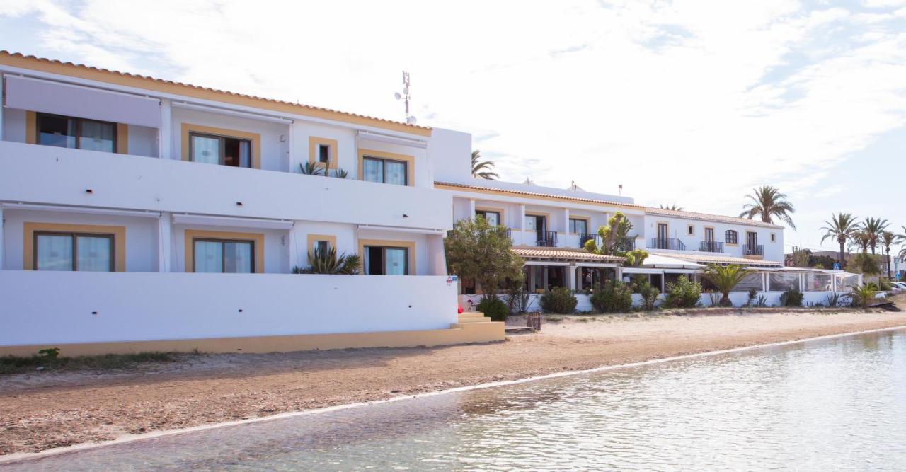 Hostal La Savina Ngoại thất bức ảnh
