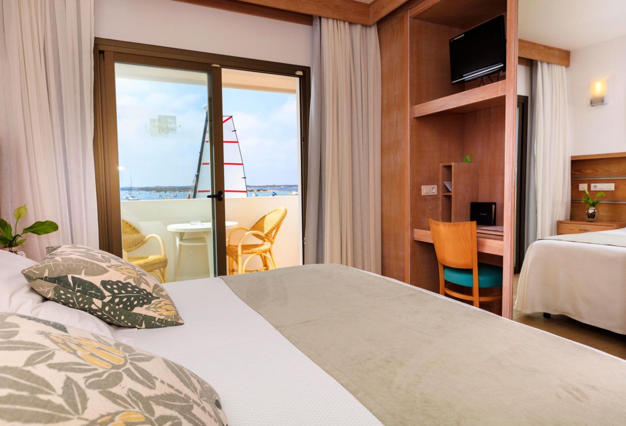 Hostal La Savina Phòng bức ảnh